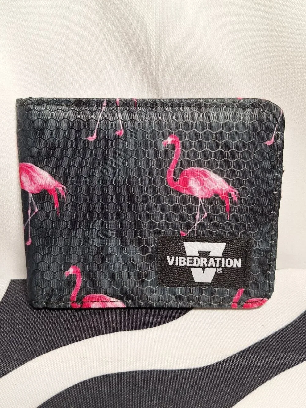 Vibedration Card Holder Folding Wallet - Flamingos - Used